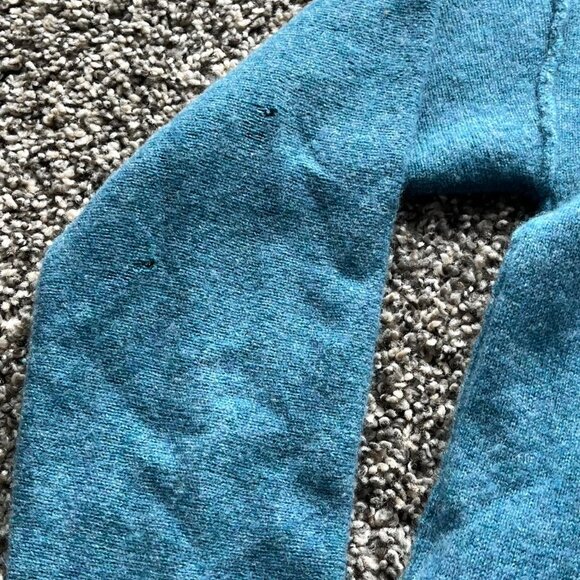 Zella Blue/Turquoise Cashmere Wool Blend Long Sleeve Turtleneck Sweater - Picture 3 of 7